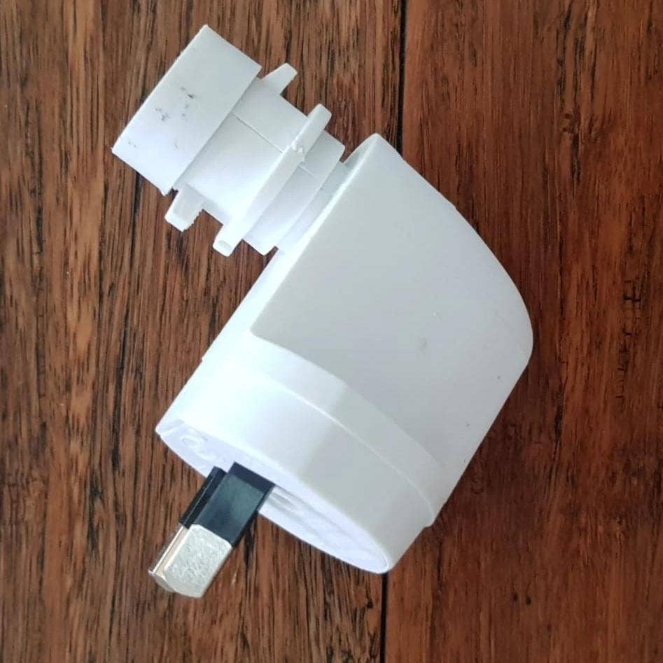 Pluggable Base for glass pluggables