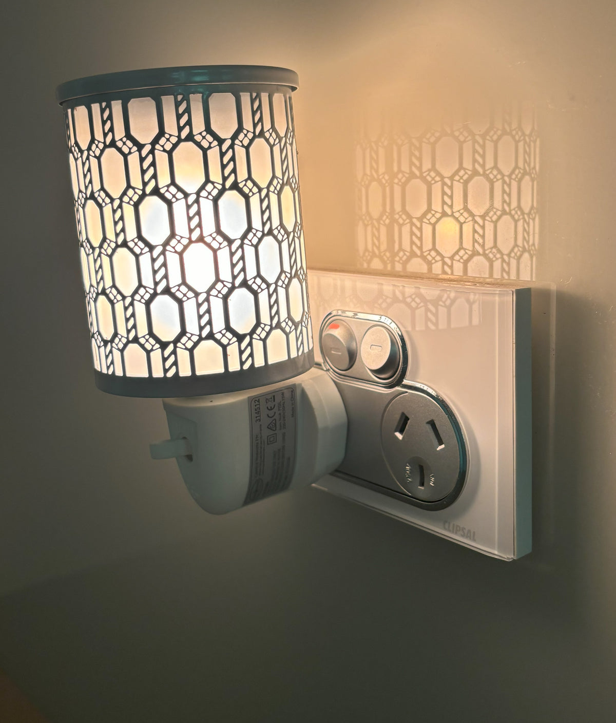 Luxe Glow Pluggable Warmer